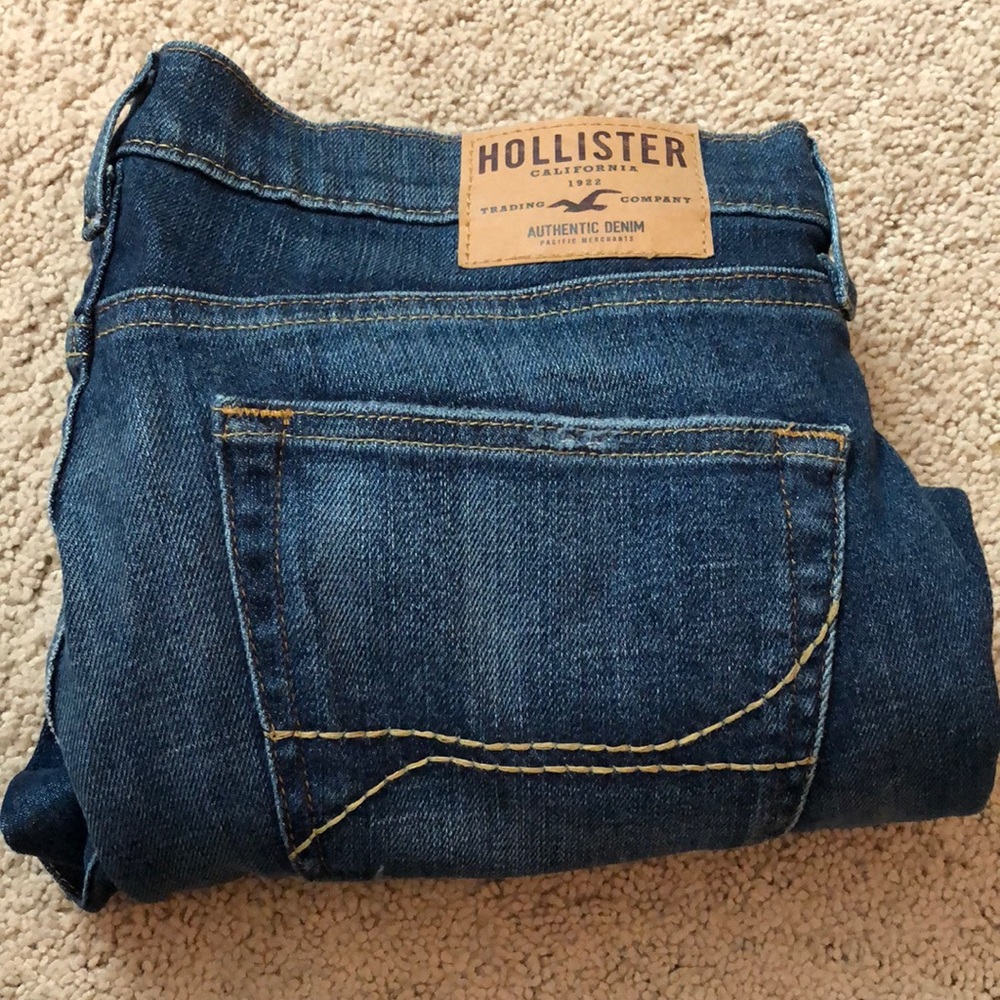 Hollister skinny jeans
